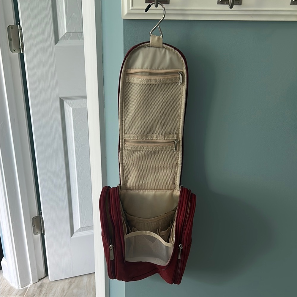 Red Hanging Bath Organizer